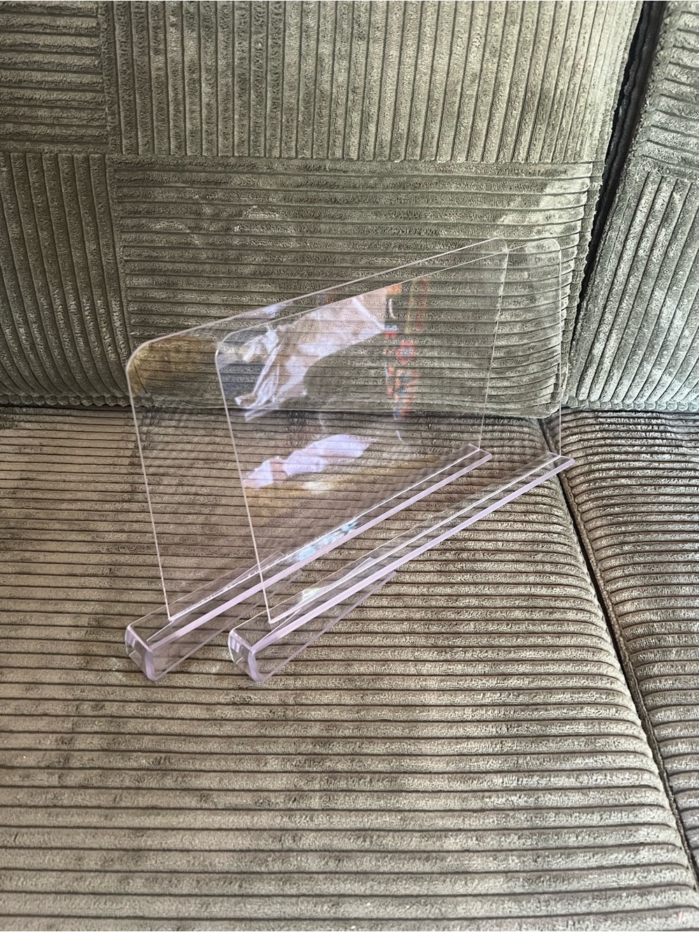 Transparent Acrylic Shelf Dividers - Clear set of 10